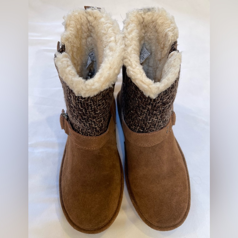 BEARPAW Nova Hickory II 
SIZE 9 Medium Width